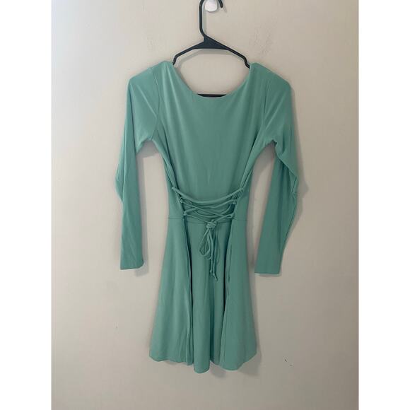NWOT AYM Rene Reversible Mini Dress, Deep Sage Green Size Medium - Picture 2 of 3